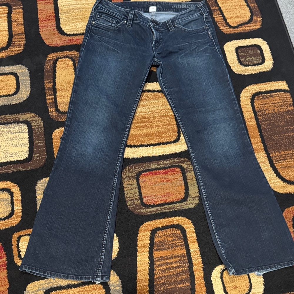 Silver Jeans Women's Flare Leg Jeans - Dark Blue